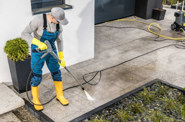 Best Concrete Pressure Washing  in Lansing, MI